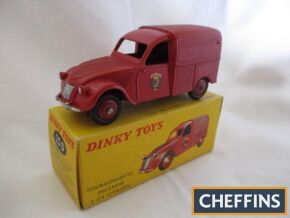 French Dinky 25D Fourgonnette Incendie 2 CV Citroen, red, ridged hubs, near mint, box fine