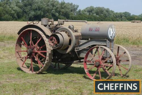 1917 INTERNATIONAL Titan 10-20 2cylinder petrol/paraffin TRACTOR Serial No. TV9581