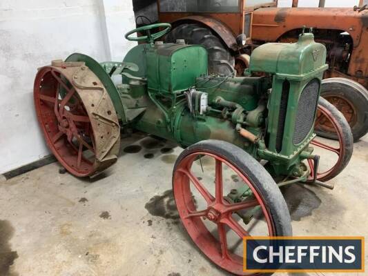 AUSTIN 4cylinder petrol/paraffin TRACTOR Serial No. 737