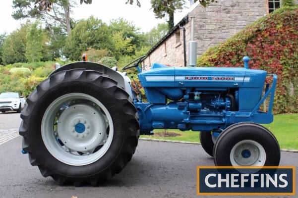 FORD 5000 4cylinder diesel TRACTOR Reg. No. GIJ 8098 (Irish)