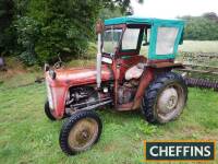 1963 MASSEY FERGUSON 35X 3cylinder diesel TRACTOR Serial No. SNMY325085