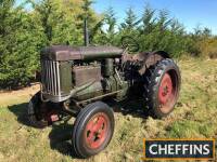 1947 FORDSON E27N 4cylinder petrol/paraffin TRACTOR