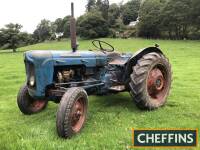 1961 FORDSON Dexta 3cylinder diesel TRACTOR Reg. No. MEG 460 (expired)