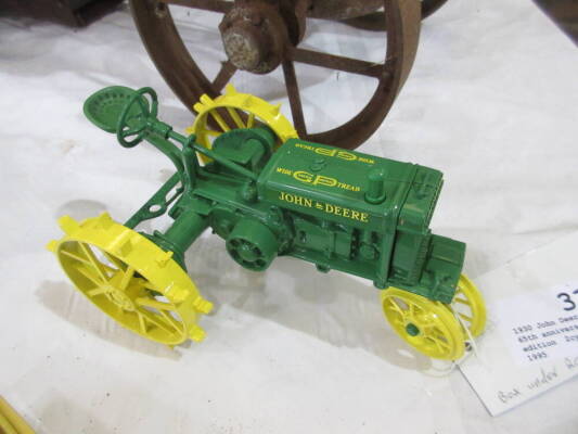 1930 John Deere series `P`tractor - 65th anniversary edition - special edition, 2cylinder Expo V, August 10-12 1995