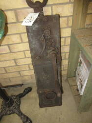 Traction engine back wheel jack.