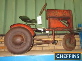 Triang 1950 metal 3-wheeled Major pedal tractor, stated to be in working order