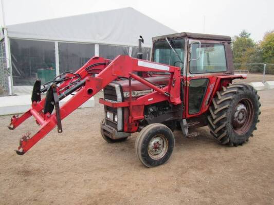 Massey Ferguson 565 Tractor c/w loader